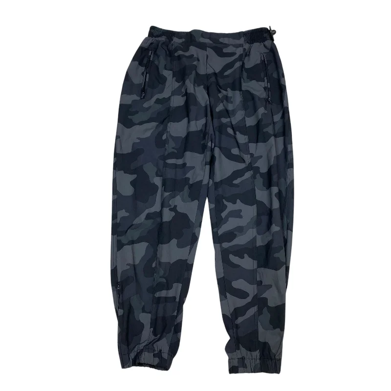 Sports Compression Pants-Athletic Pants By Old Navy In Camouflage Print, Size: M