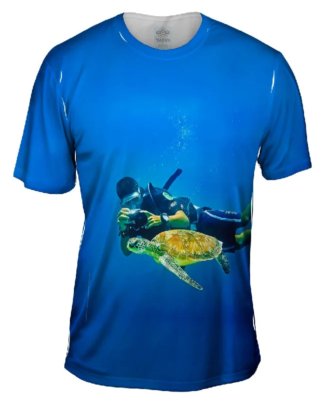 Casual Wear T-Shirt-Photographing Turtles Underwater