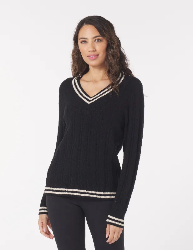 Relaxed Long Sleeve T-Shirt-Hanalei Cable Knit Sweater: Black/Oatmilk