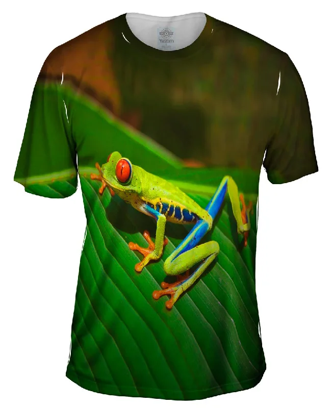 Artistic Expression T-Shirt-Red Eyed Tree Frog