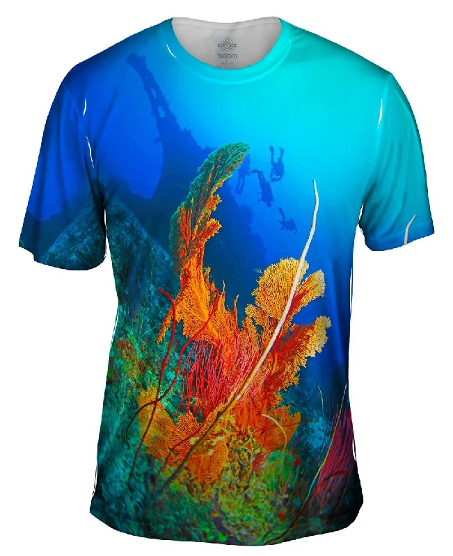 Sports Graphic T-Shirt-Reef Forests Diving Underwater