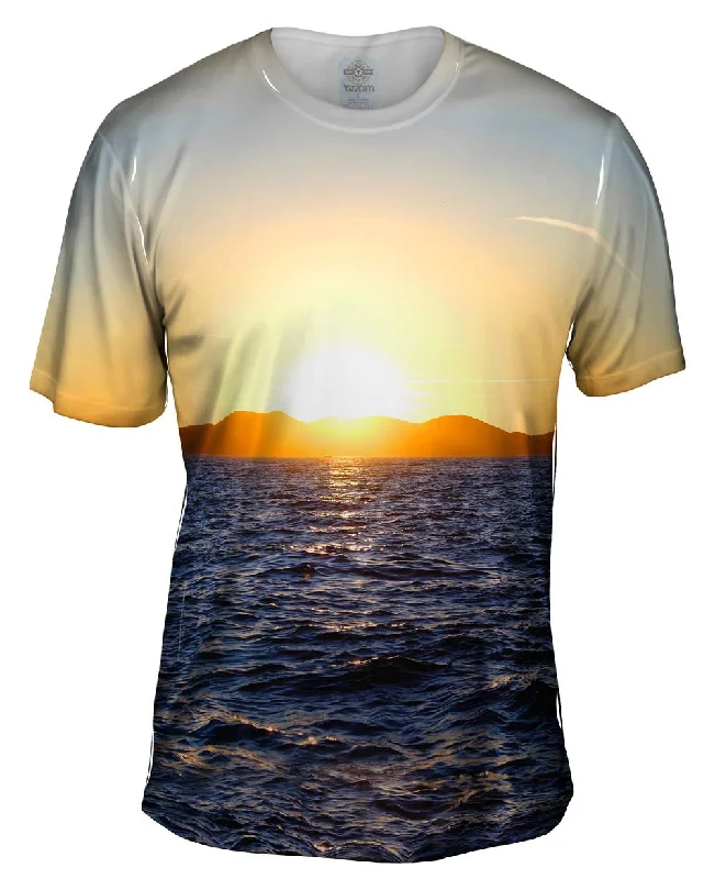 Bold Design T-Shirt-Mountain Sea Sunset