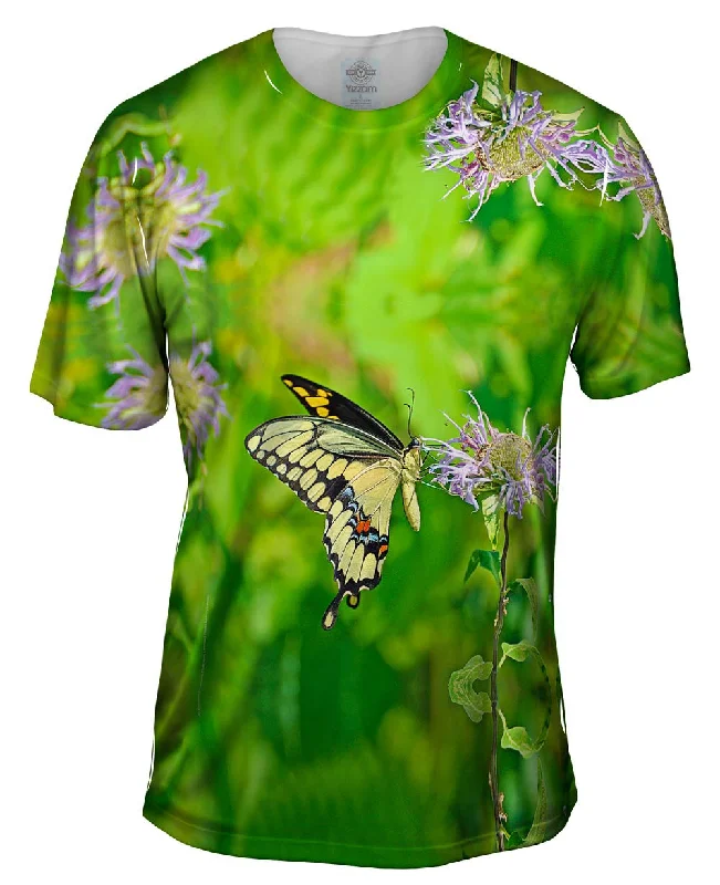 Minimalist T-Shirt-Giant Swallowtail Butterfly