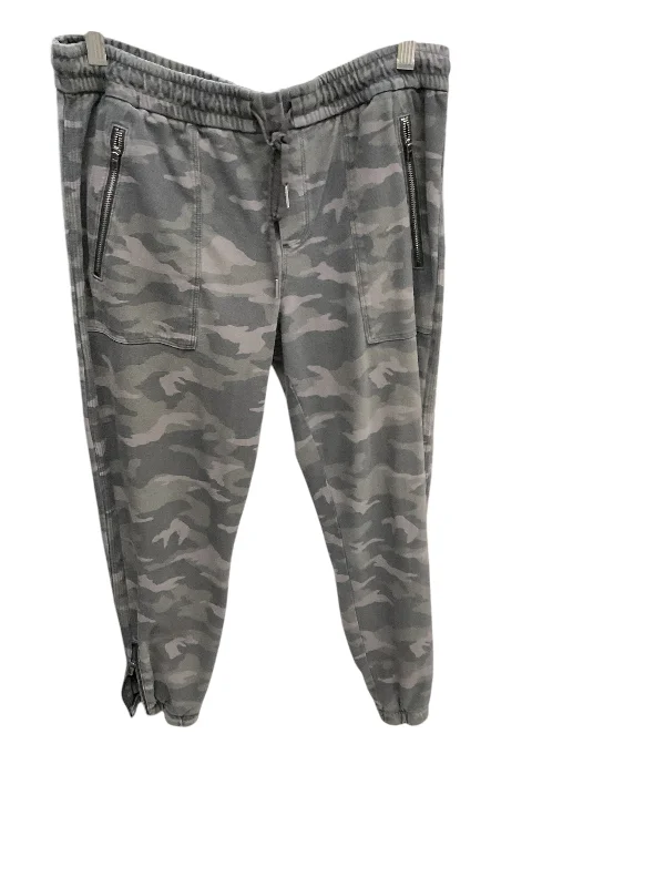 Relaxed Fit Jeans-Athletic Pants By Athleta In Camouflage Print, Size: 8p