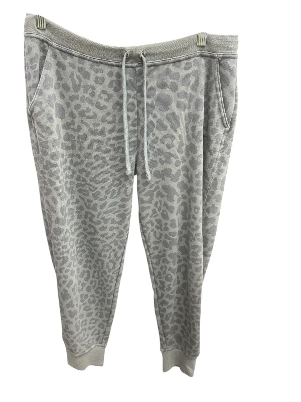 Stretchy Yoga Pants-Athletic Pants By Nike Apparel In Animal Print, Size: M