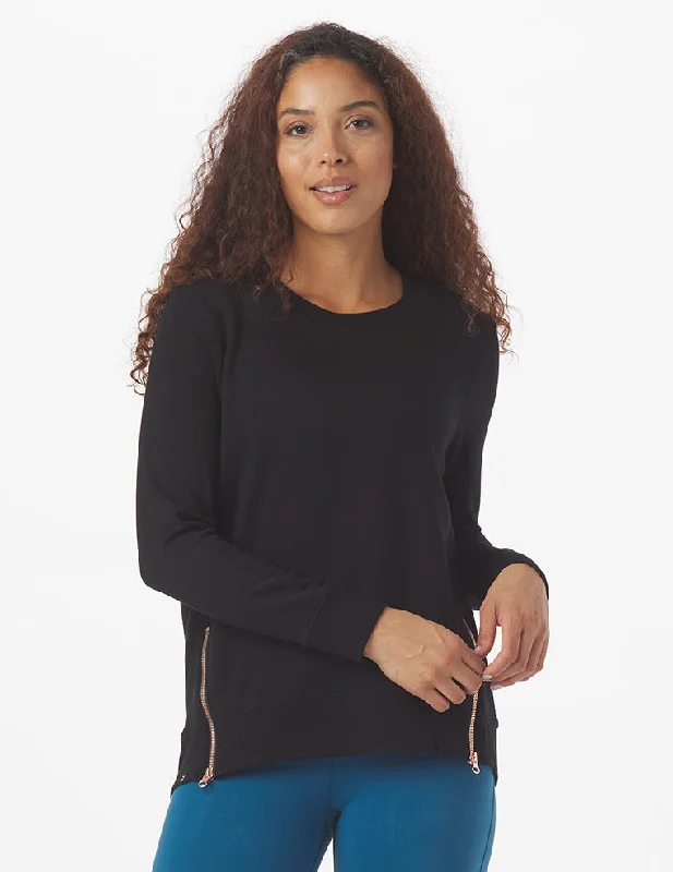 Outdoor Performance Long Sleeve-Adore Long Sleeve: Black