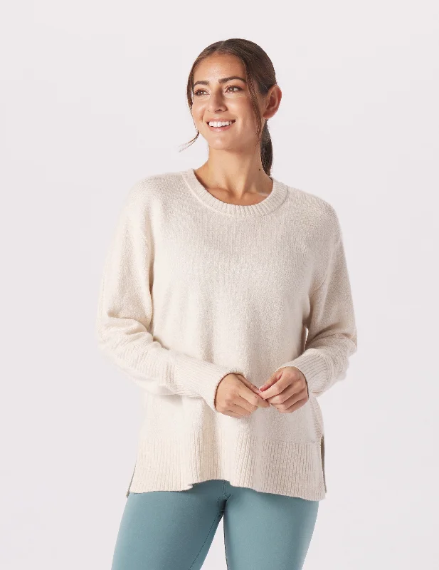 Slim Fit V-Neck Long Sleeve-Elevated Knit Crew: Oatmilk Heather